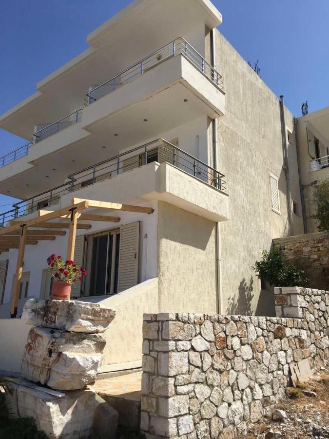 Bluemoon Suites Saranda Extérieur photo