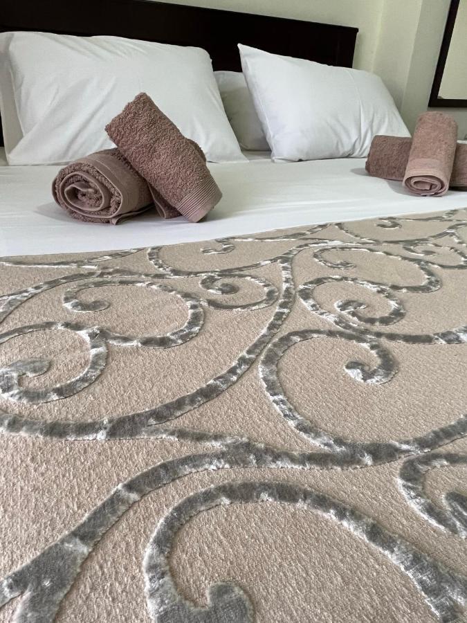Bluemoon Suites Saranda Extérieur photo